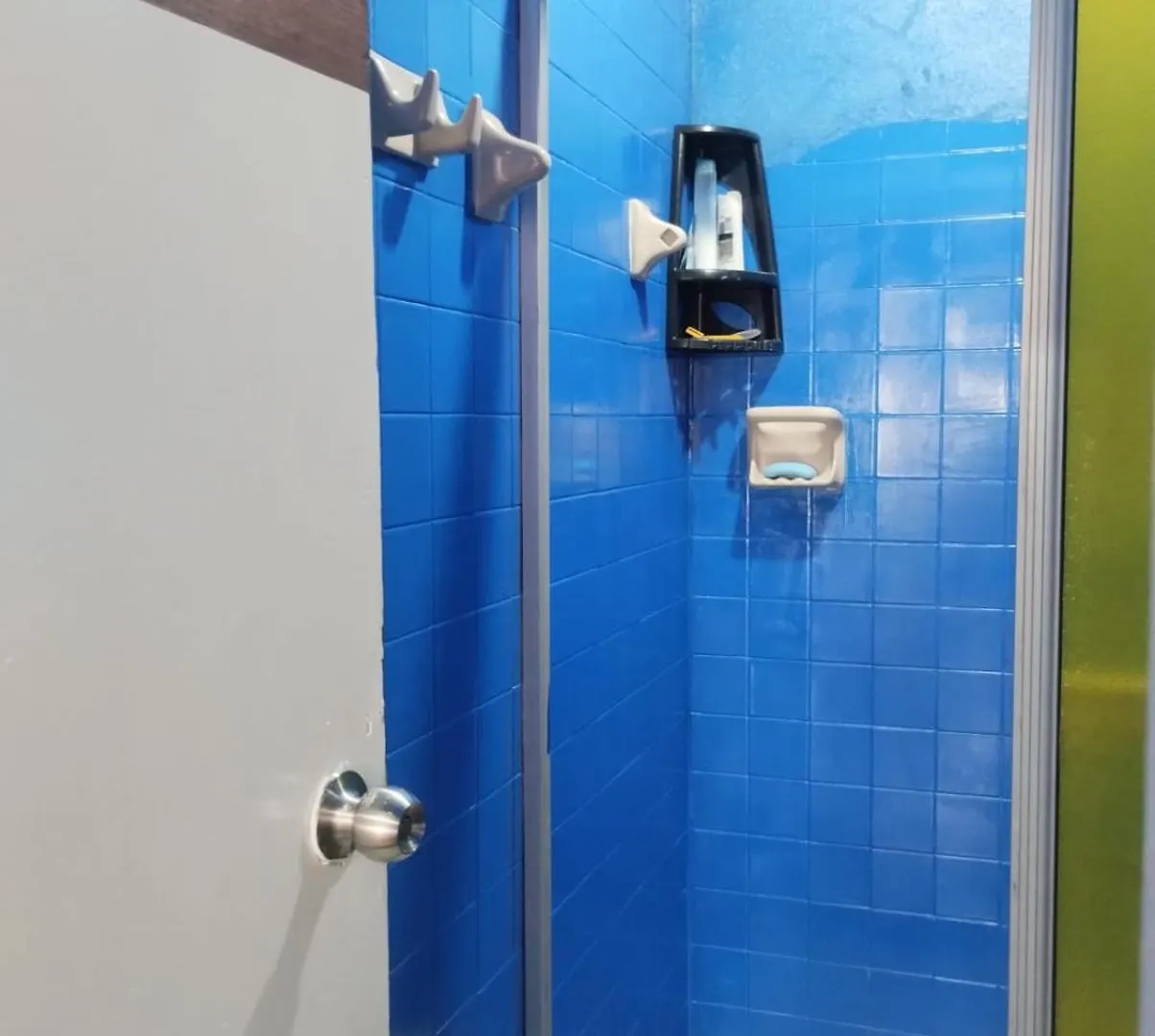 Habitacion Compartida En Cartagena Con Ac, Wifi, Uso De Cocina Yo 0*,
